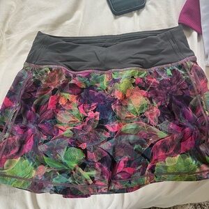 Lululemon multi color tennis skirt SIZE 0